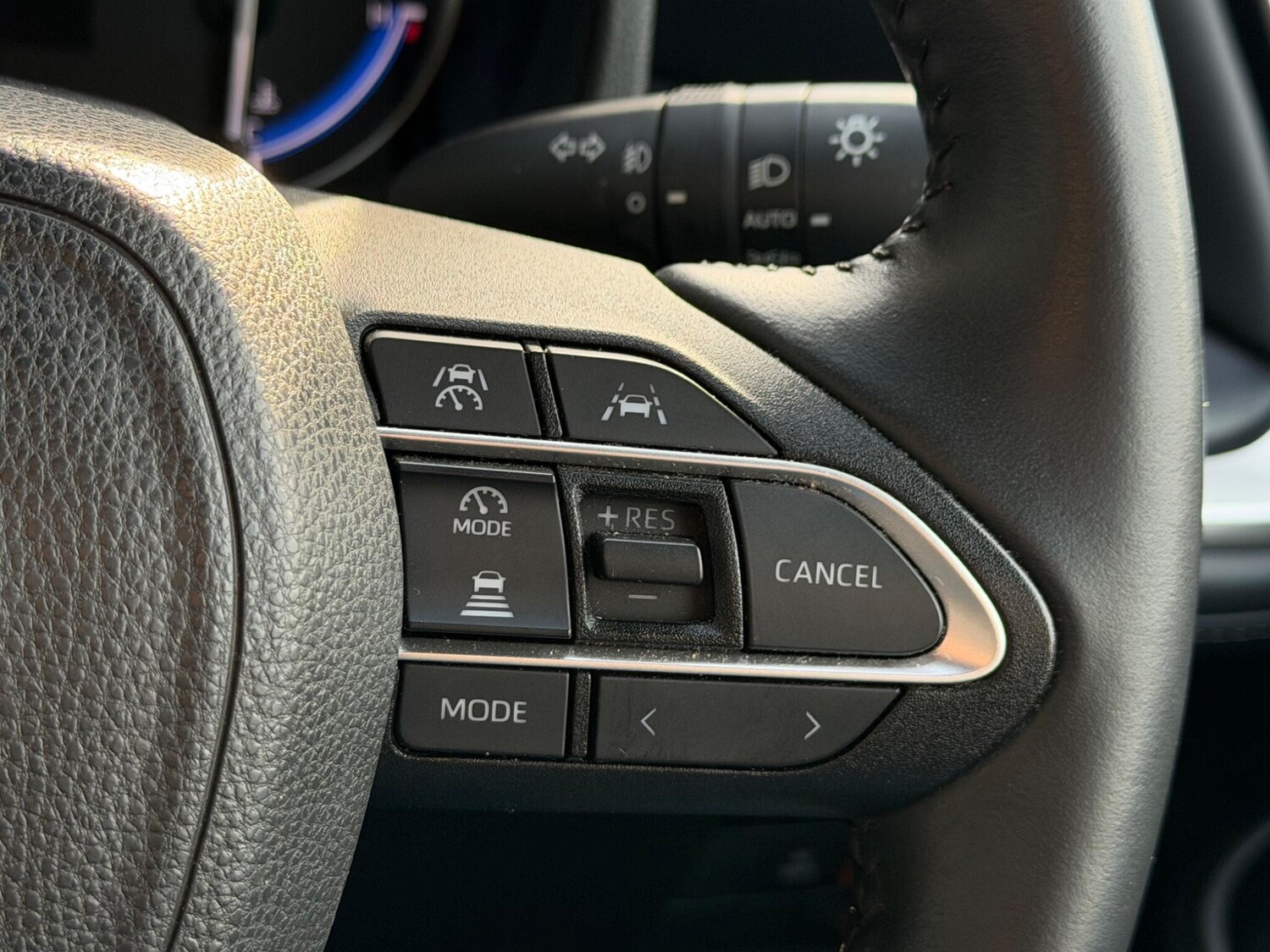 Used Toyota Noah for sale - 78047128: Photo 28