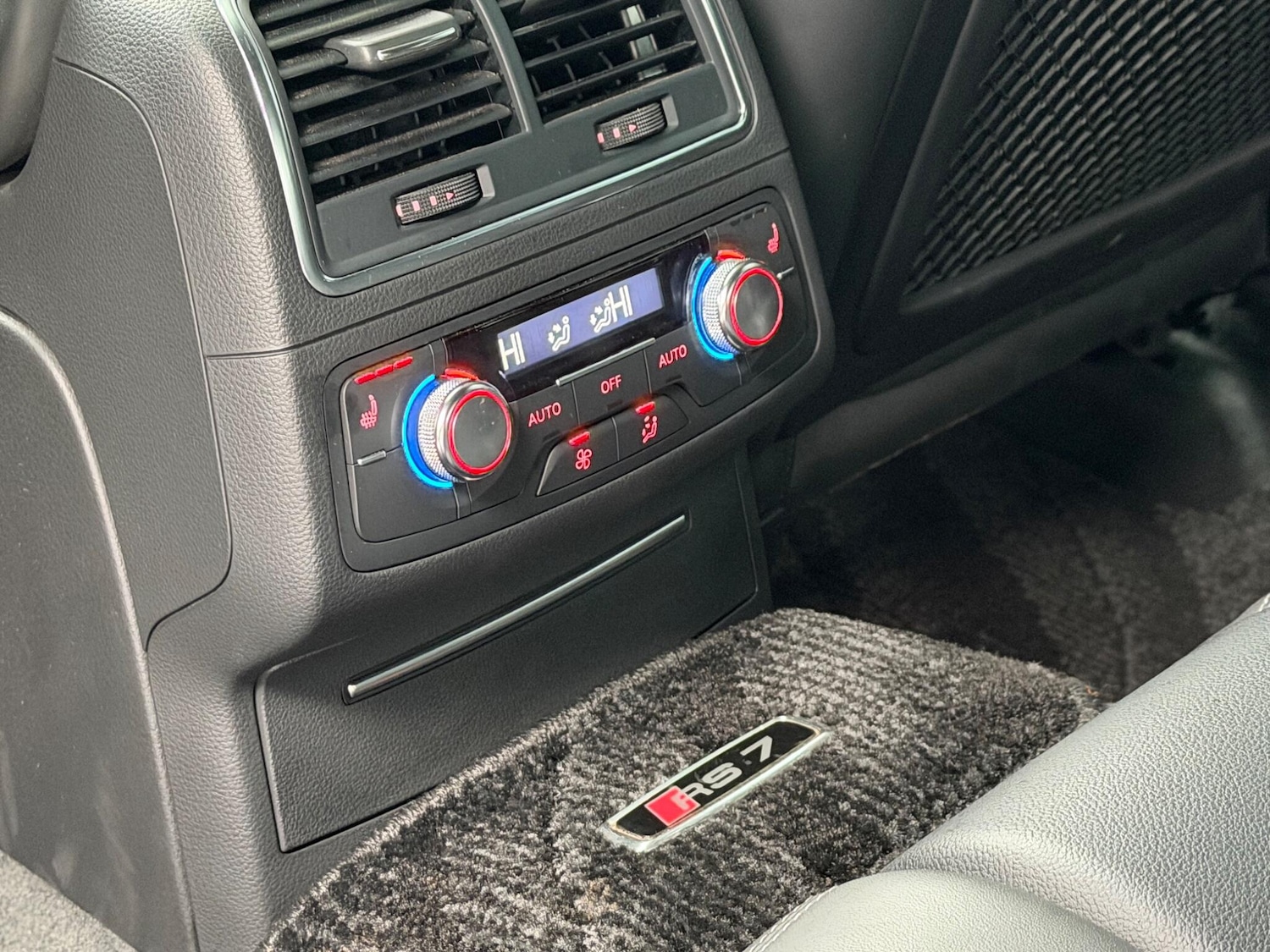 Used Audi RS7 for sale - 78047082: Photo 40