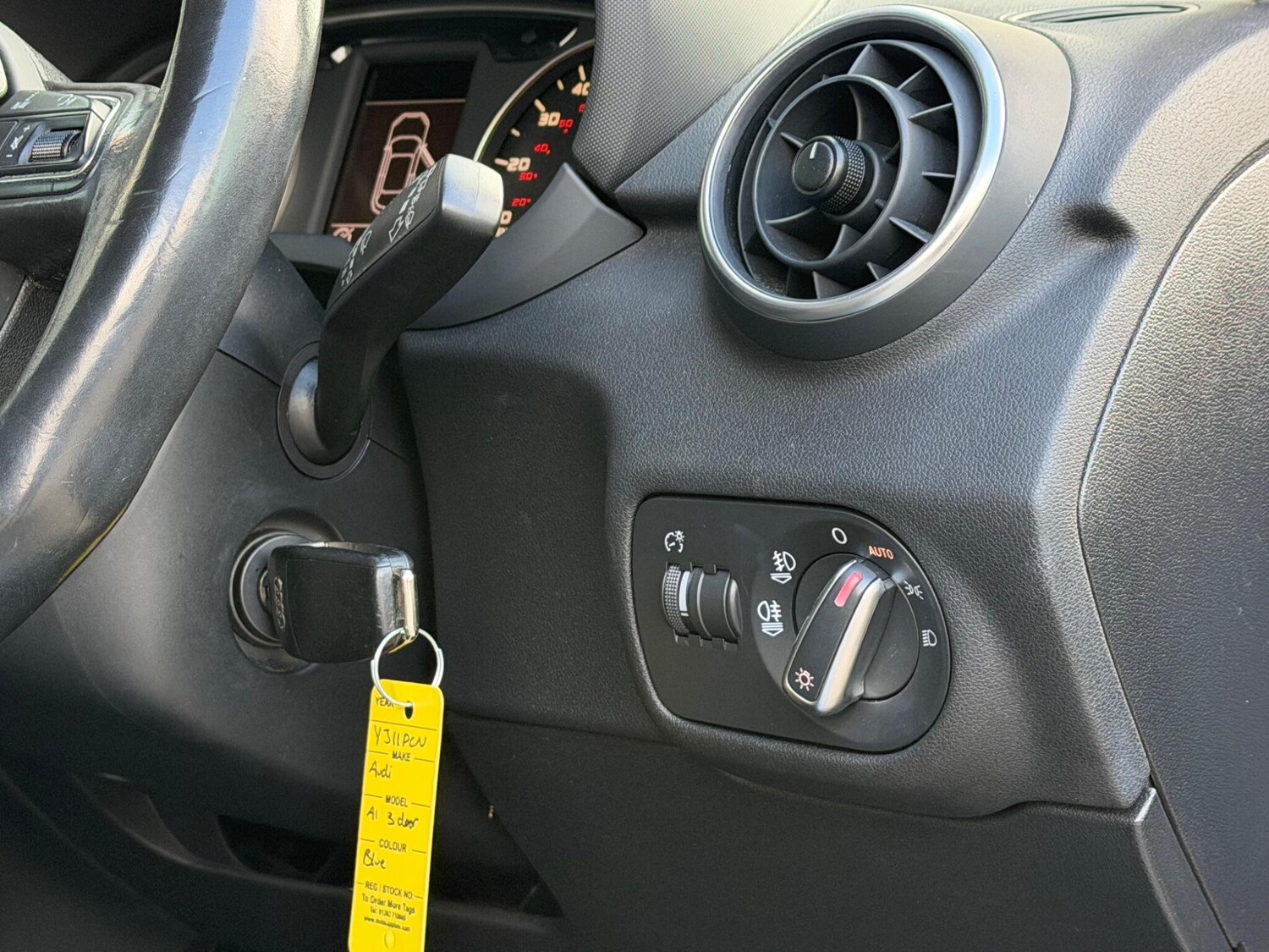 Used Audi A1 for sale - 77908661: Photo 18