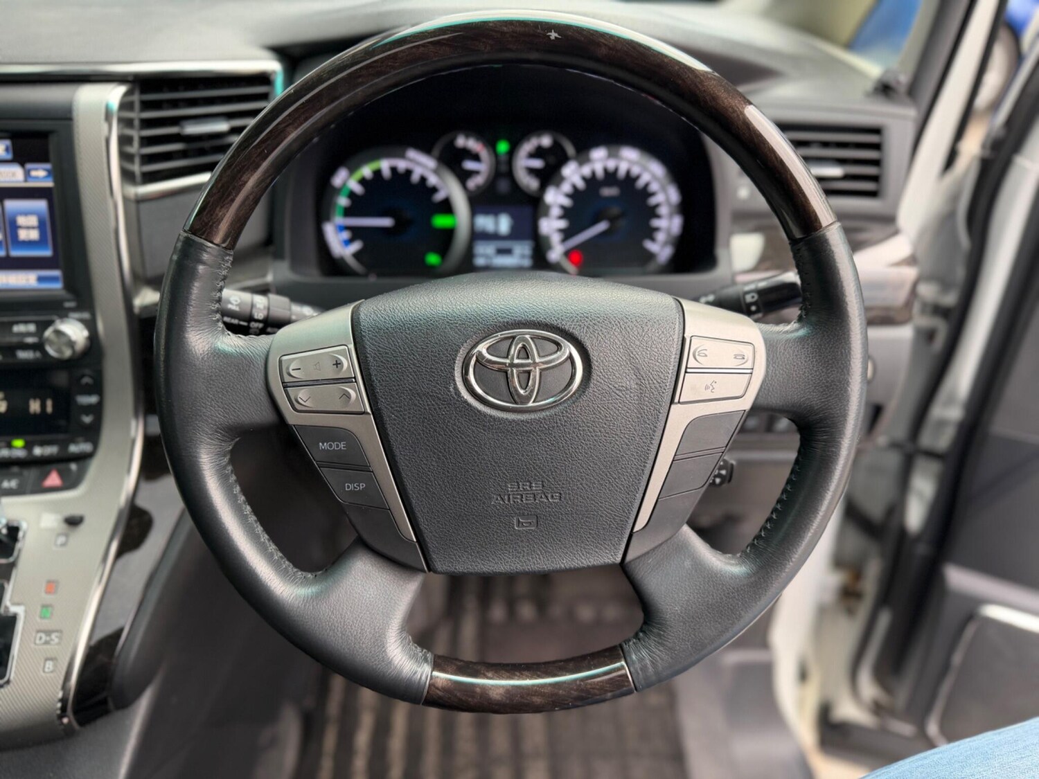 Used Toyota Vellfire for sale - 78058102: Photo 28