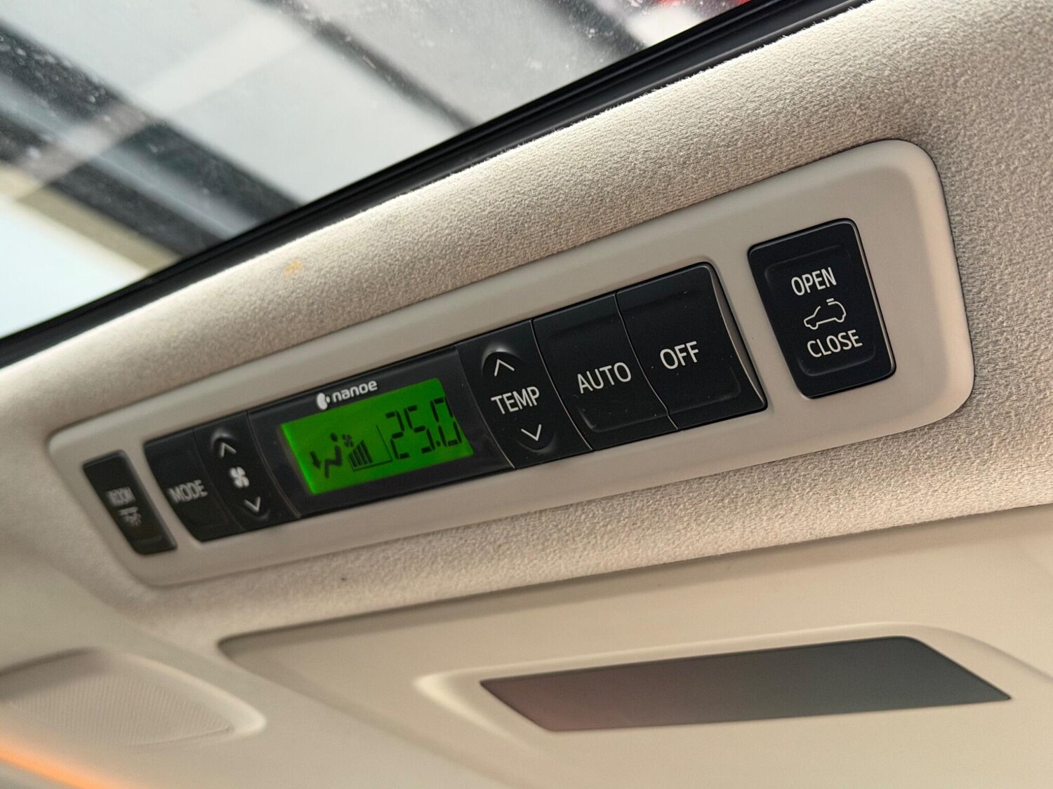 Used Toyota Vellfire for sale - 78058102: Photo 33