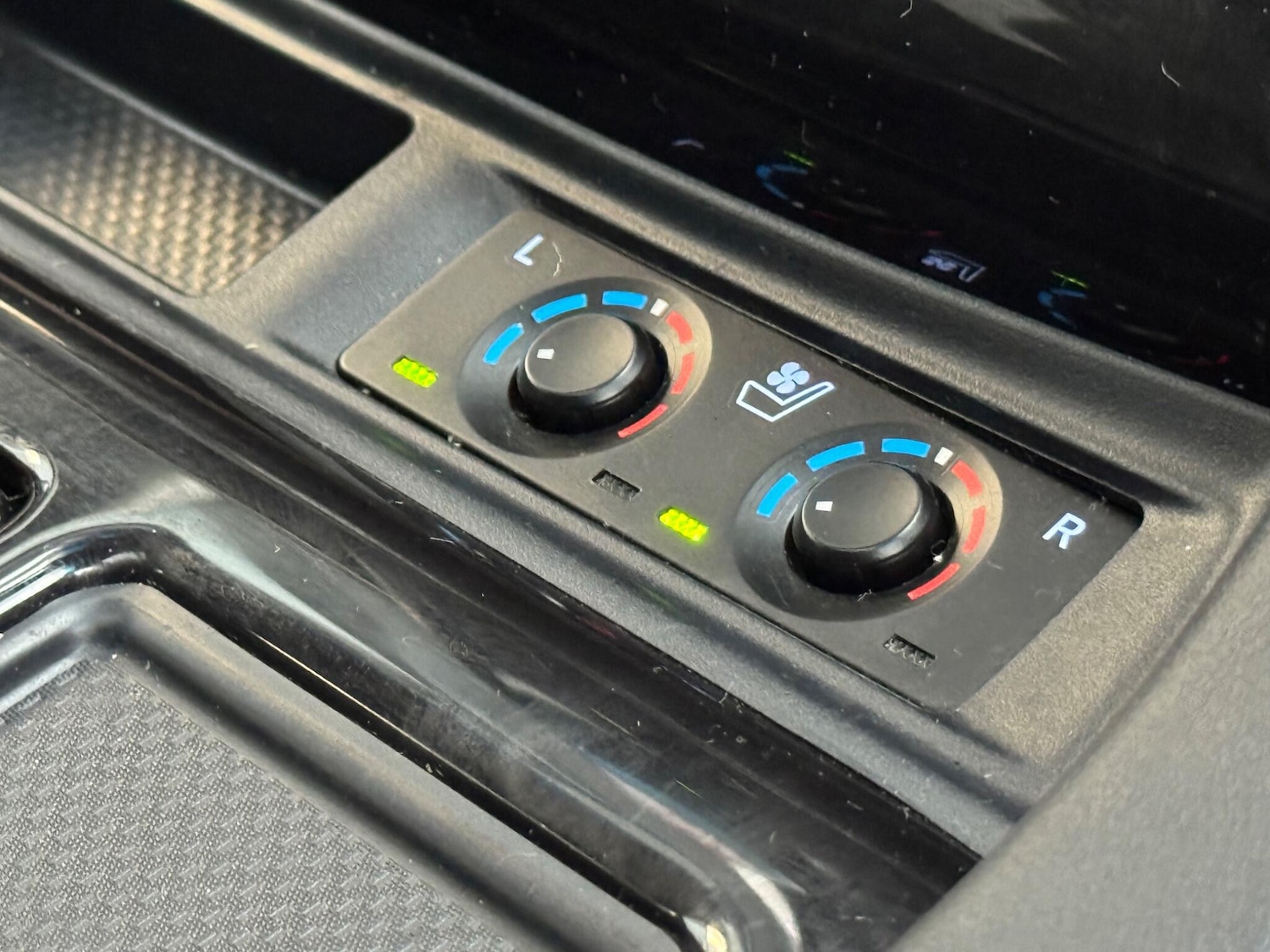 Used Toyota Alphard for sale - 77267429: Photo 25