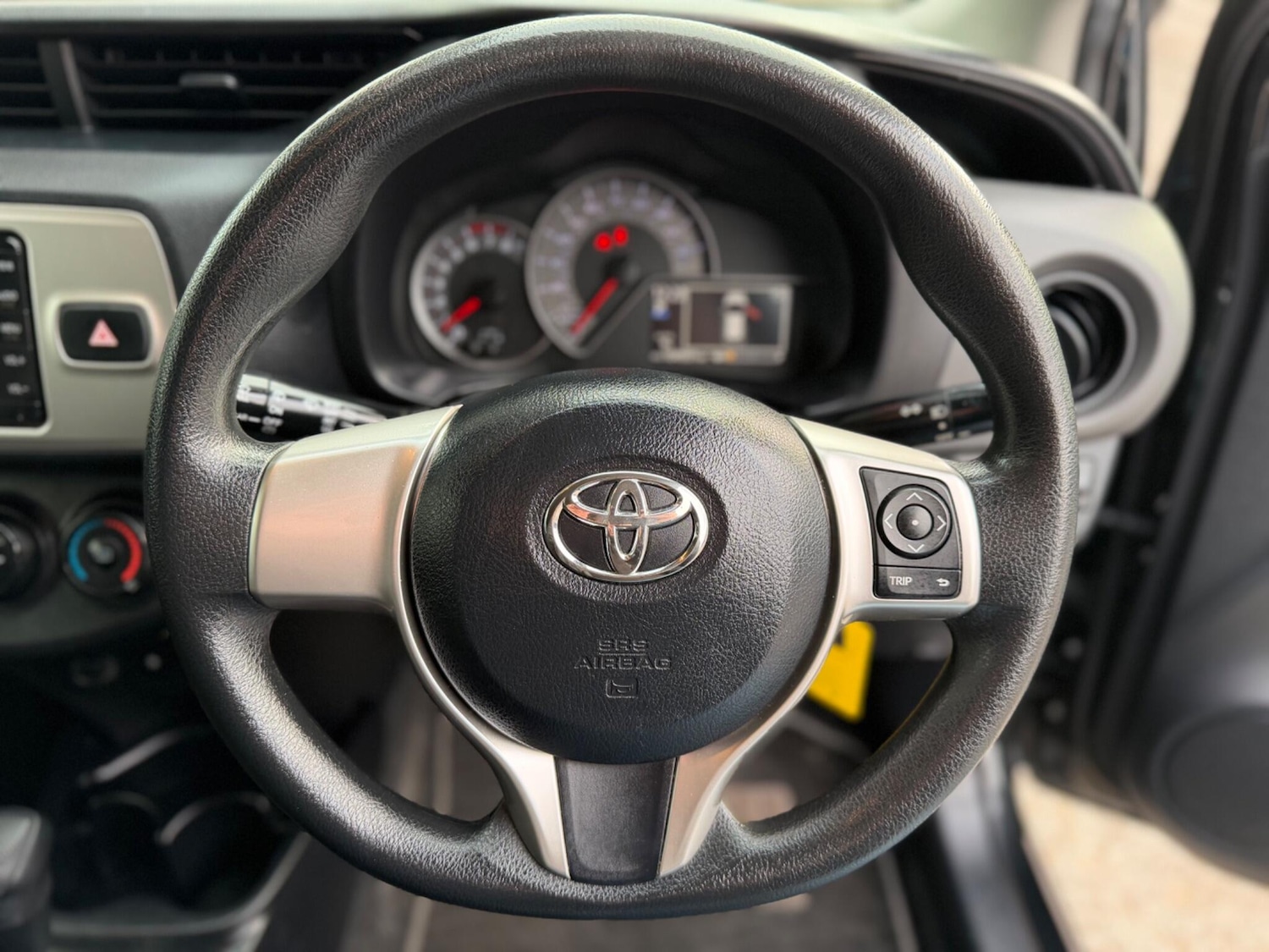 Used Toyota Yaris for sale - 78101162: Photo 22