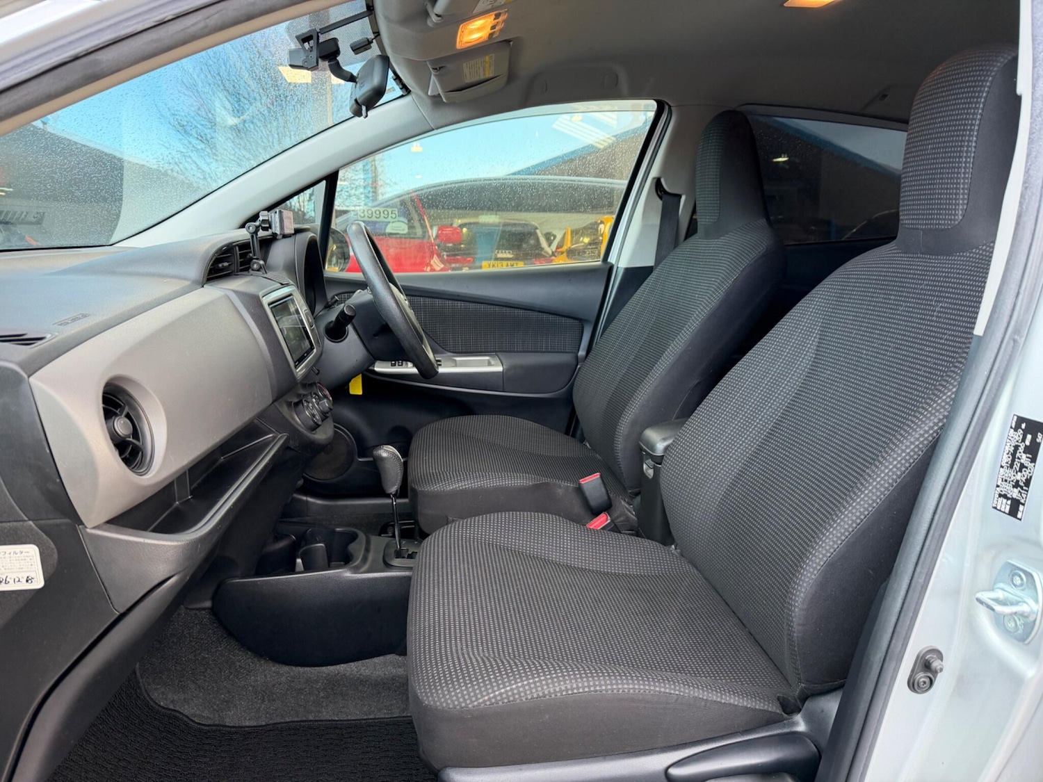 Used Toyota Yaris for sale - 77624948: Photo 14