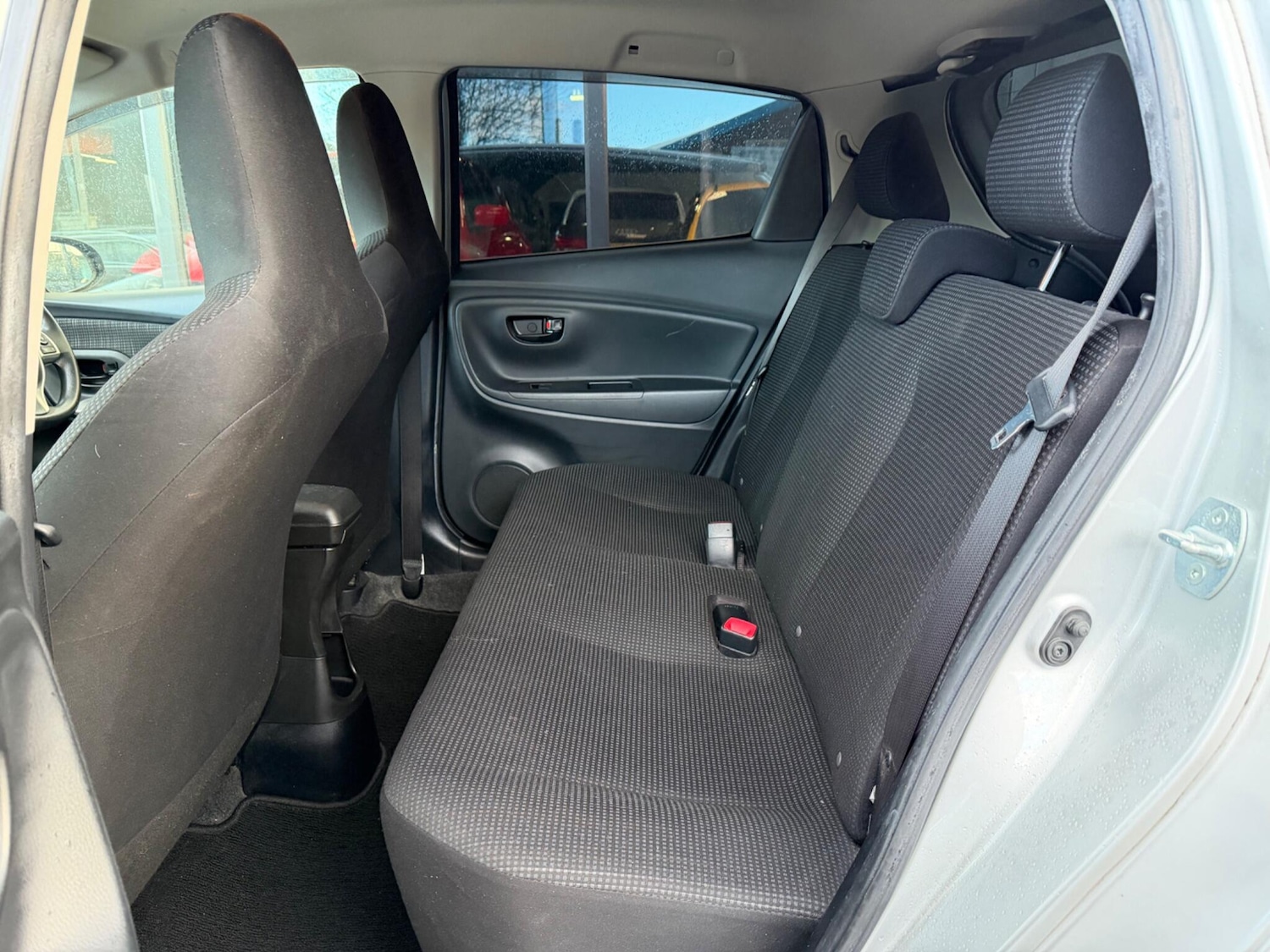 Used Toyota Yaris for sale - 77624948: Photo 29