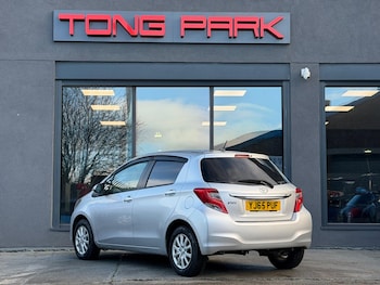 Used Toyota Yaris 2015 for sale - 77624948: Photo