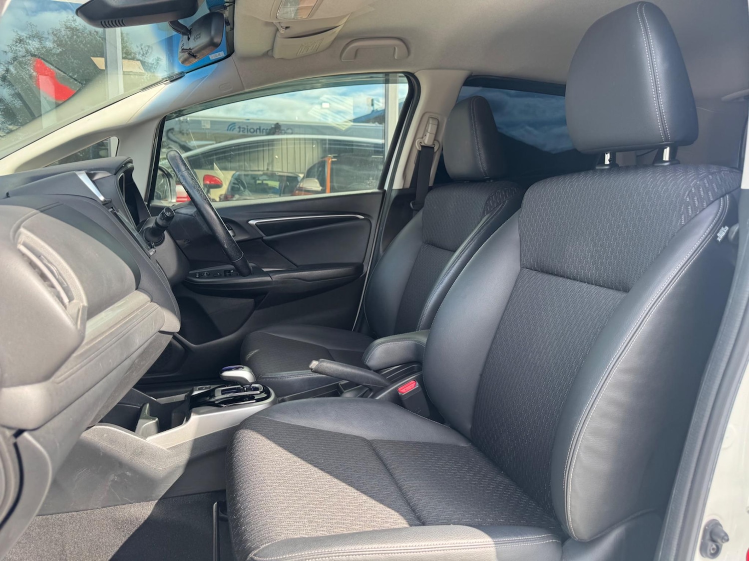 Used Honda Fit for sale - 77103617: Photo 14