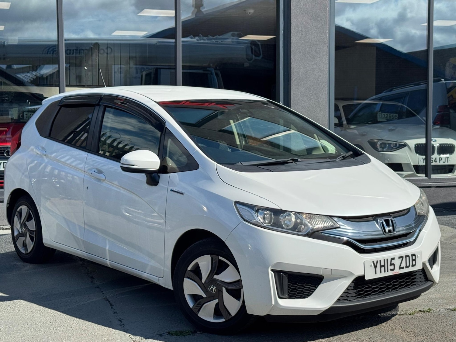 Used Honda Fit for sale - 77103617: Photo 2