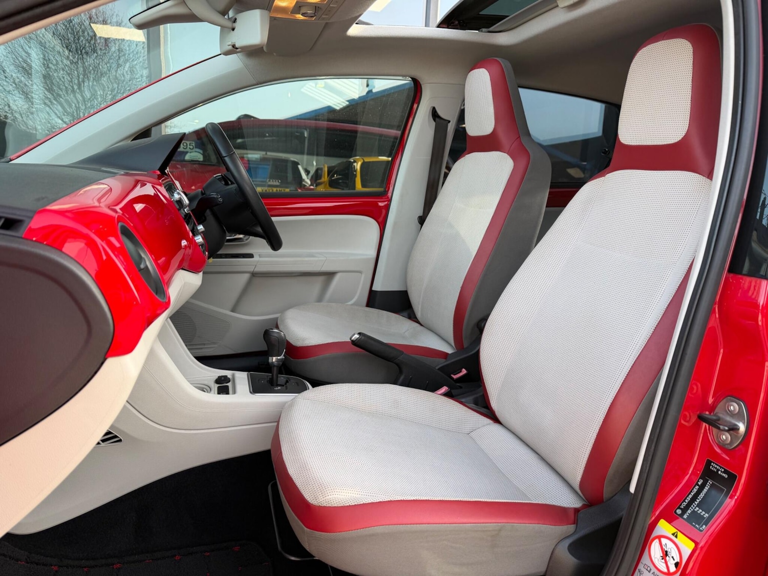 Used Volkswagen up! for sale - 77646996: Photo 15