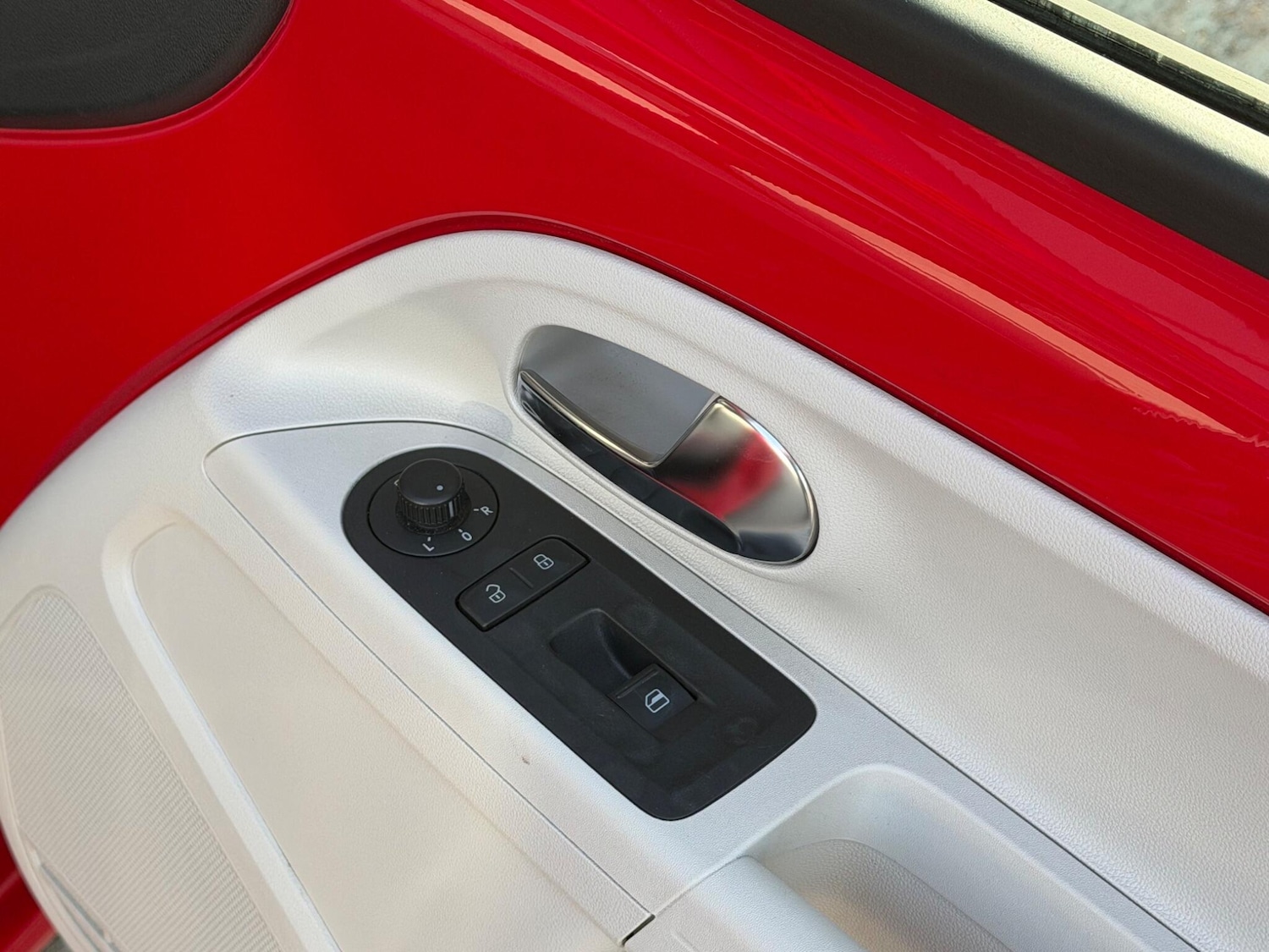 Used Volkswagen up! for sale - 77646996: Photo 17