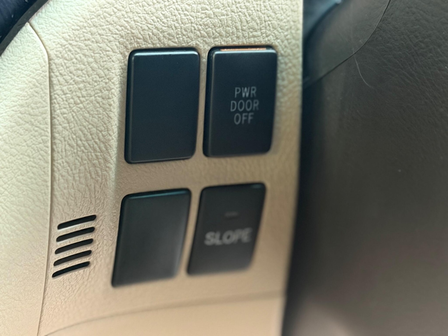 Used Toyota Alphard for sale - 78147706: Photo 31