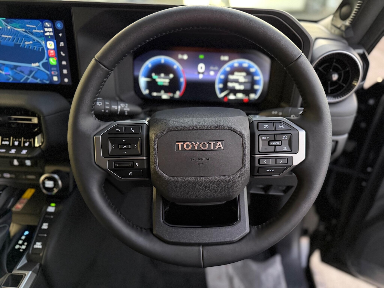 Used Toyota Land Cruiser for sale - 77854219: Photo 36