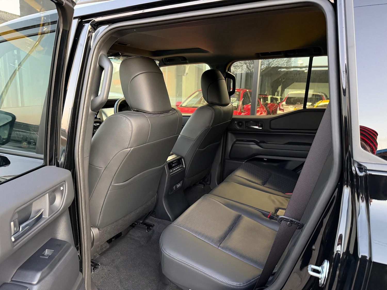 Used Toyota Land Cruiser for sale - 77854219: Photo 46