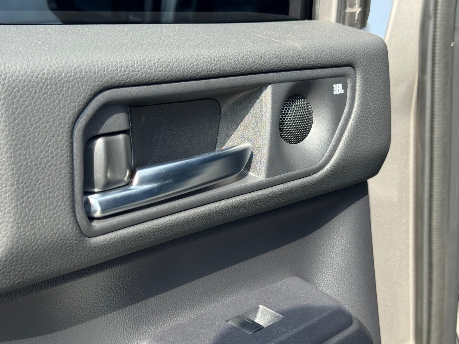 Used Toyota Land Cruiser for sale - 77854052: Photo 16