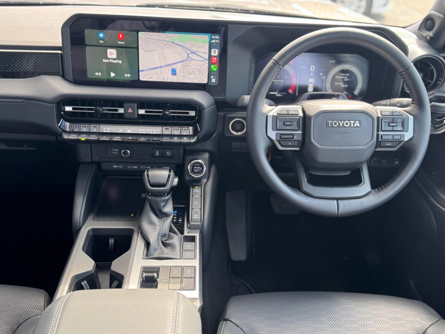 Used Toyota Land Cruiser for sale - 77854052: Photo 19