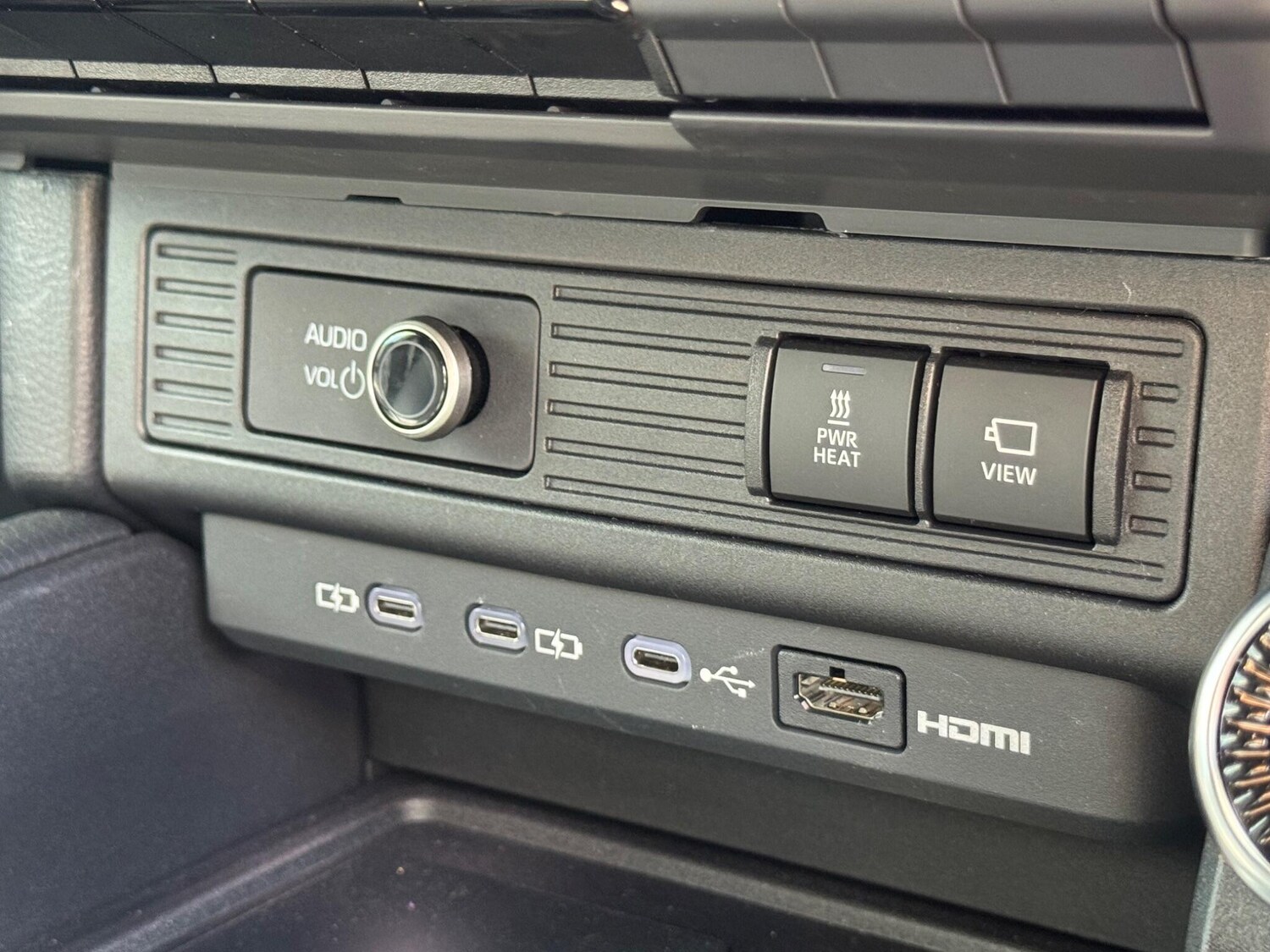 Used Toyota Land Cruiser for sale - 77854052: Photo 31