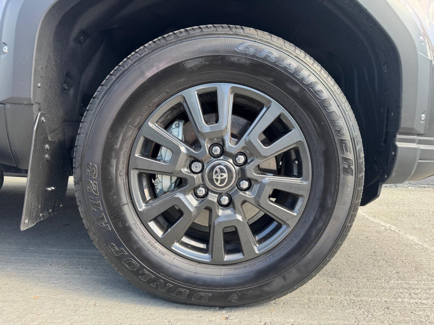 Used Toyota Land Cruiser for sale - 77854052: Photo 55