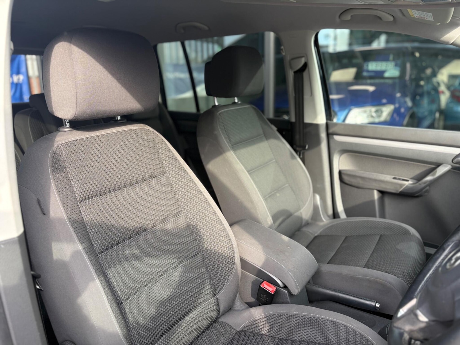 Used Volkswagen Touran for sale - 77683546: Photo 29