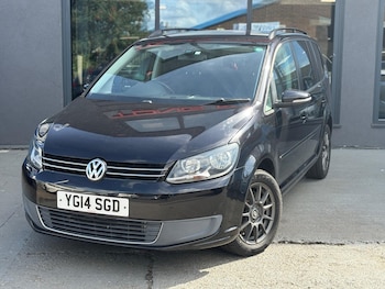 Used Volkswagen Touran 2014 for sale - 77683546: Photo