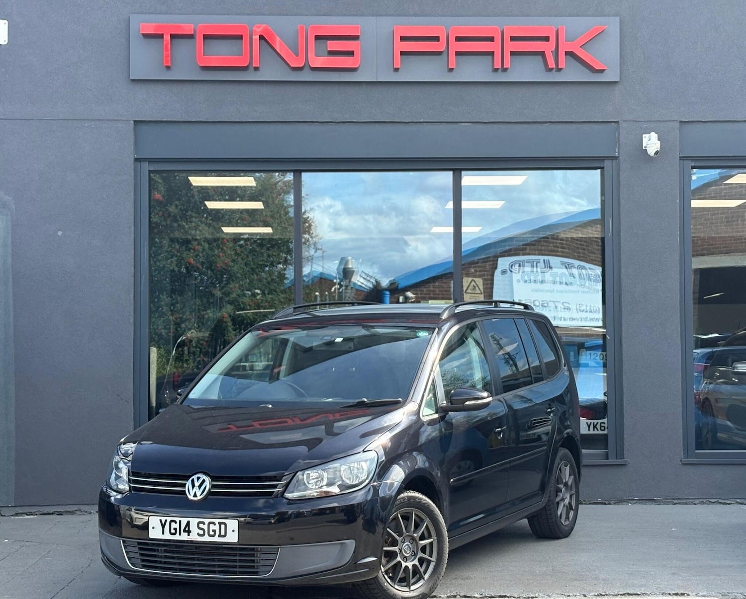 Used Volkswagen Touran for sale - 77683546: Photo 4