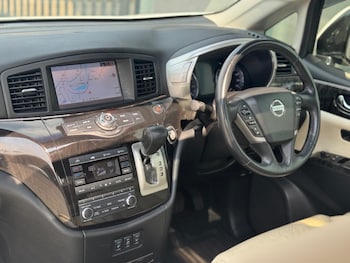 Used Nissan Elgrand 2014 for sale - 79464523: Photo