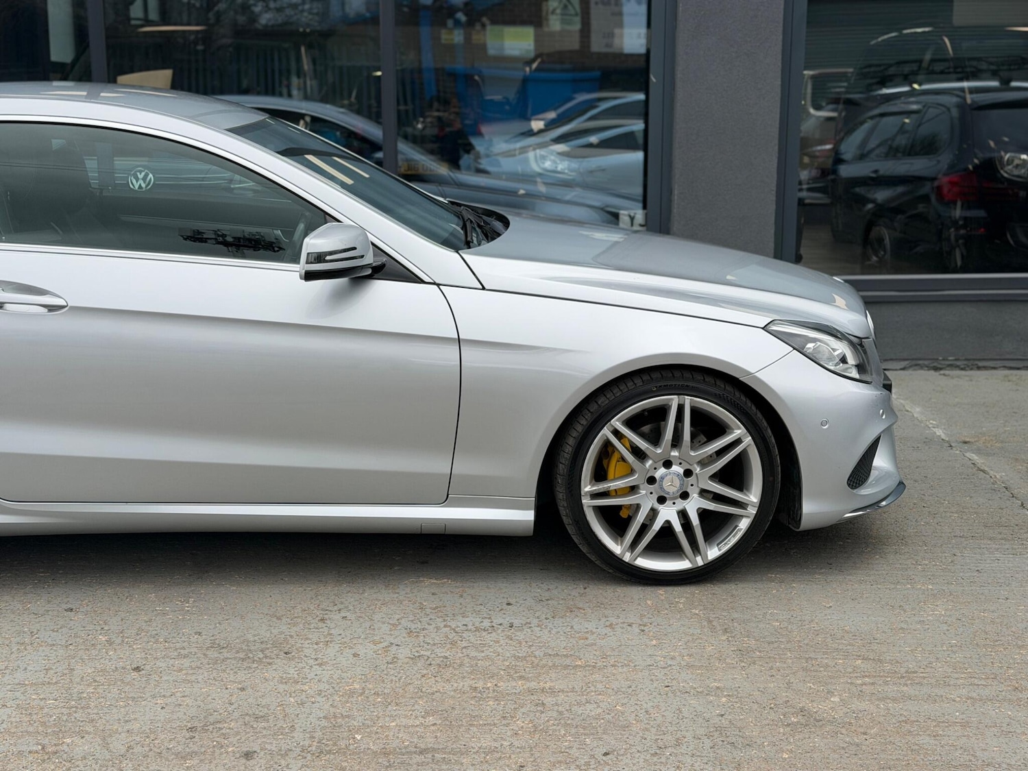 Used Mercedes-Benz E Class 2013 for sale - 77737134: Photo 6