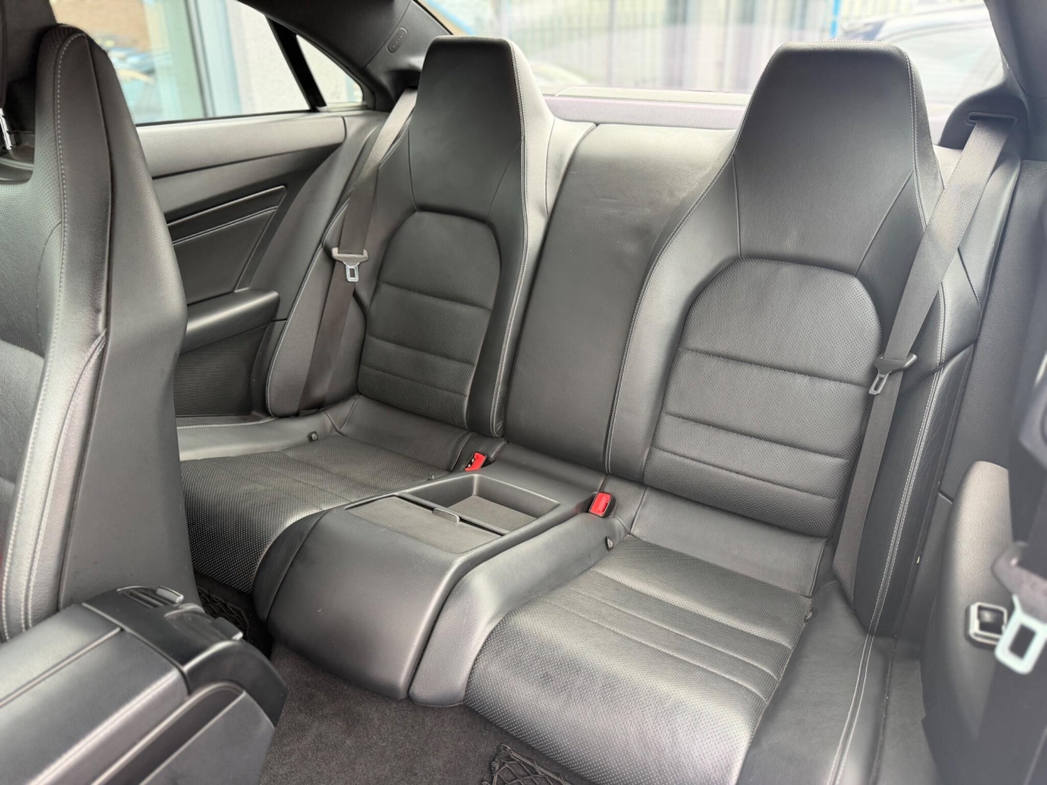 Used Mercedes-Benz E Class 2013 for sale - 77737134: Photo 9