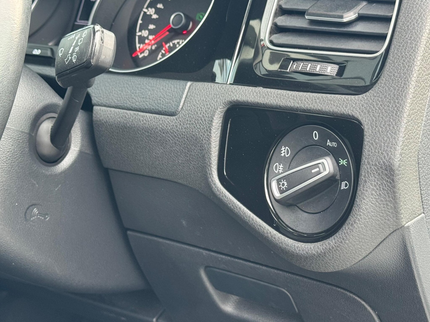 Used Volkswagen Golf for sale - 77103608: Photo 20