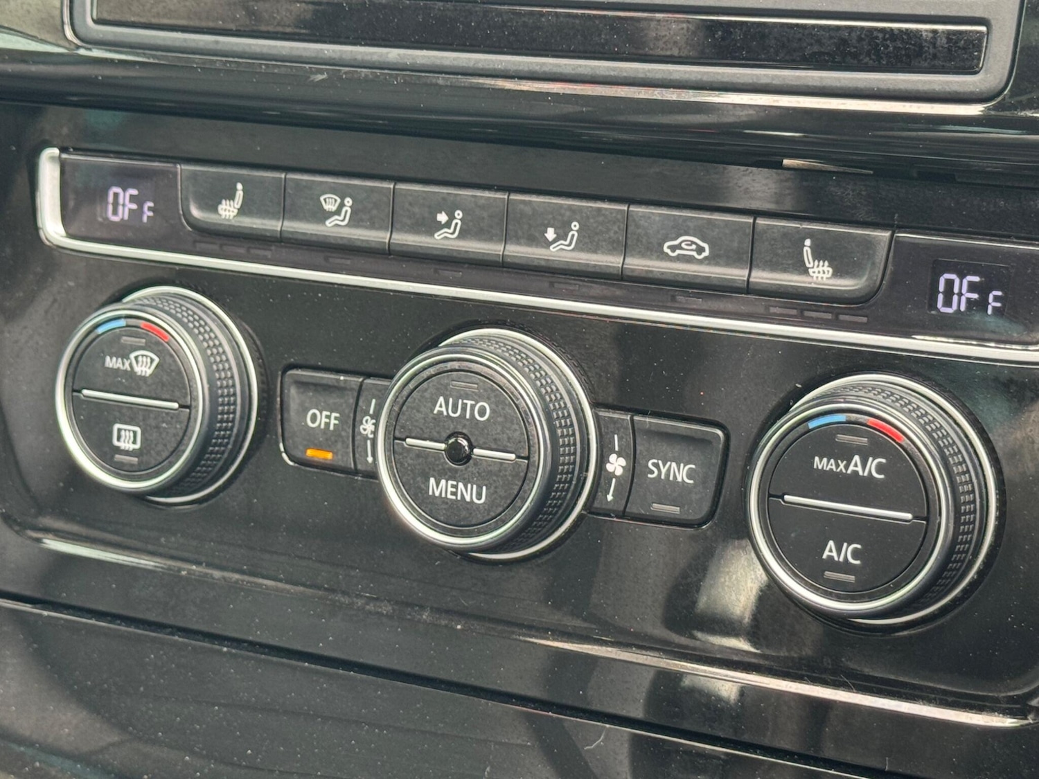 Used Volkswagen Golf for sale - 77103608: Photo 23