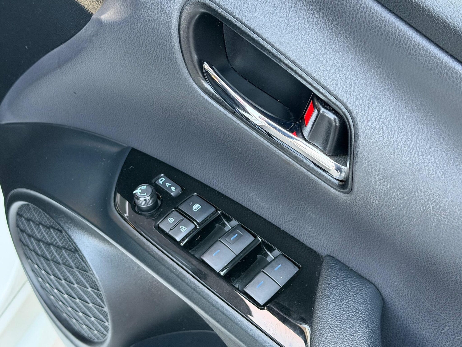 Used Toyota Prius for sale - 78048252: Photo 20