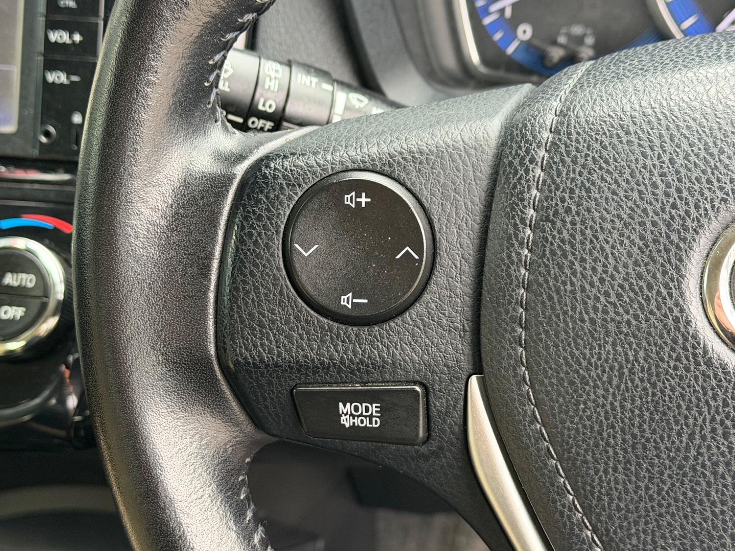 Used Toyota Corolla for sale - 77754102: Photo 25