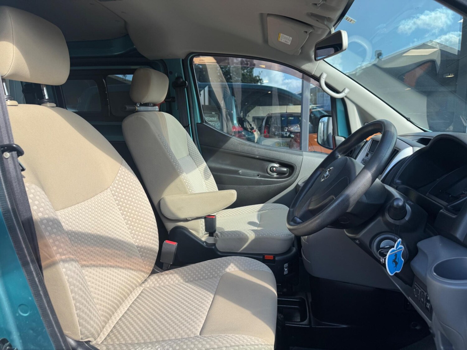 Used Nissan NV200 for sale - 77683817: Photo 24