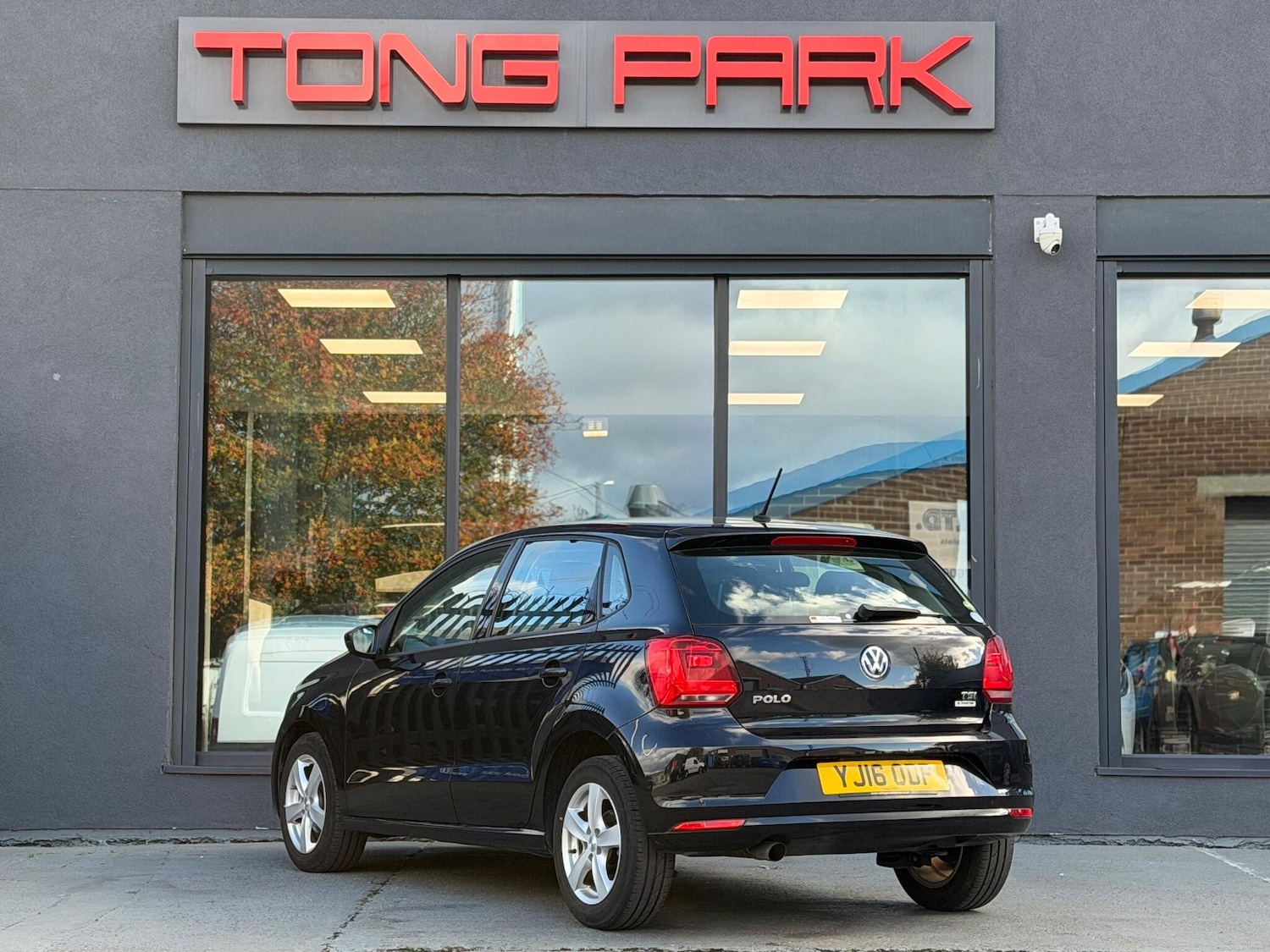 Used Volkswagen Polo for sale - 77315032: Photo 2