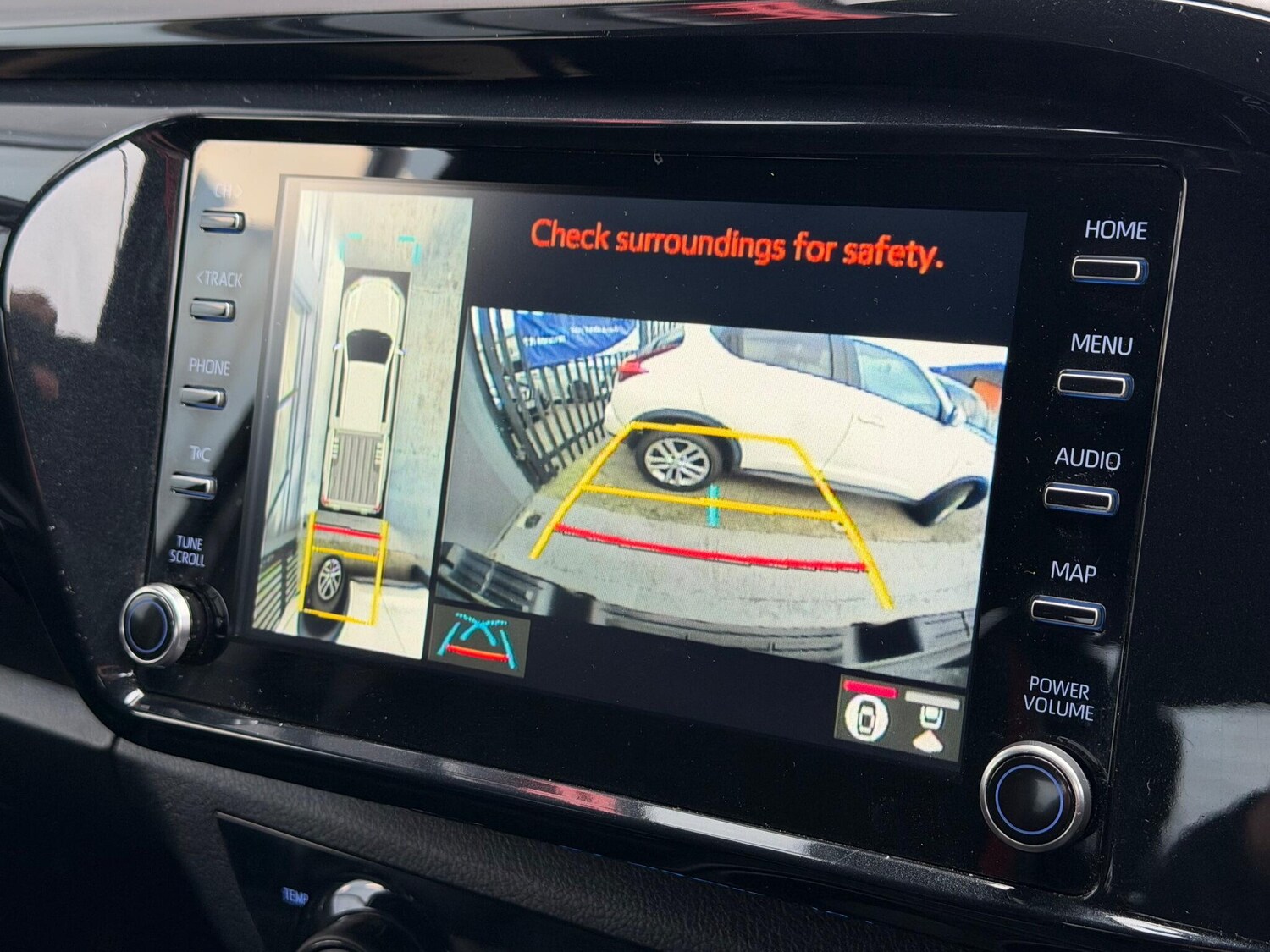 Used Toyota Hilux for sale - 77854060: Photo 32