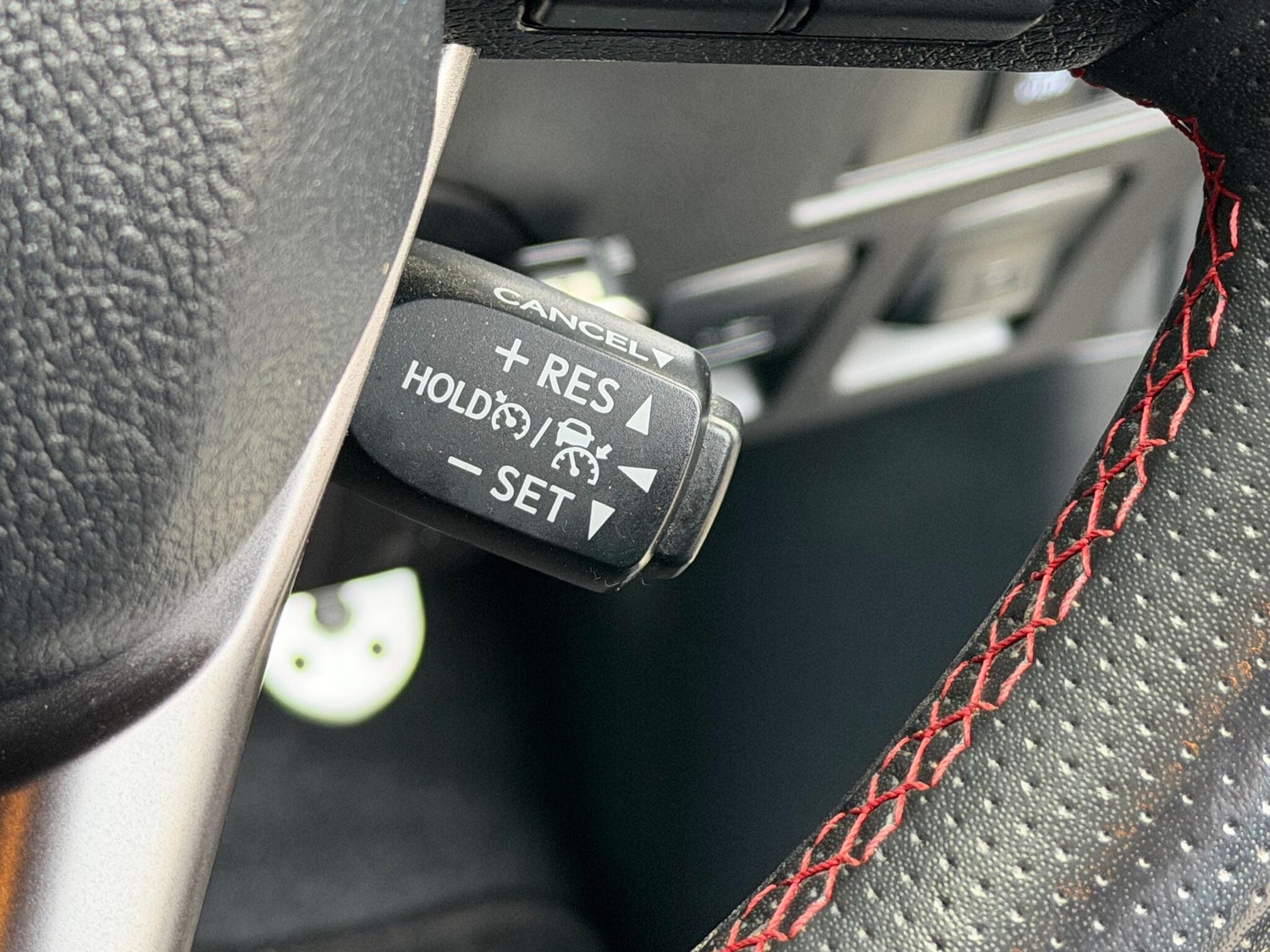 Used Toyota Hilux for sale - 77854060: Photo 40