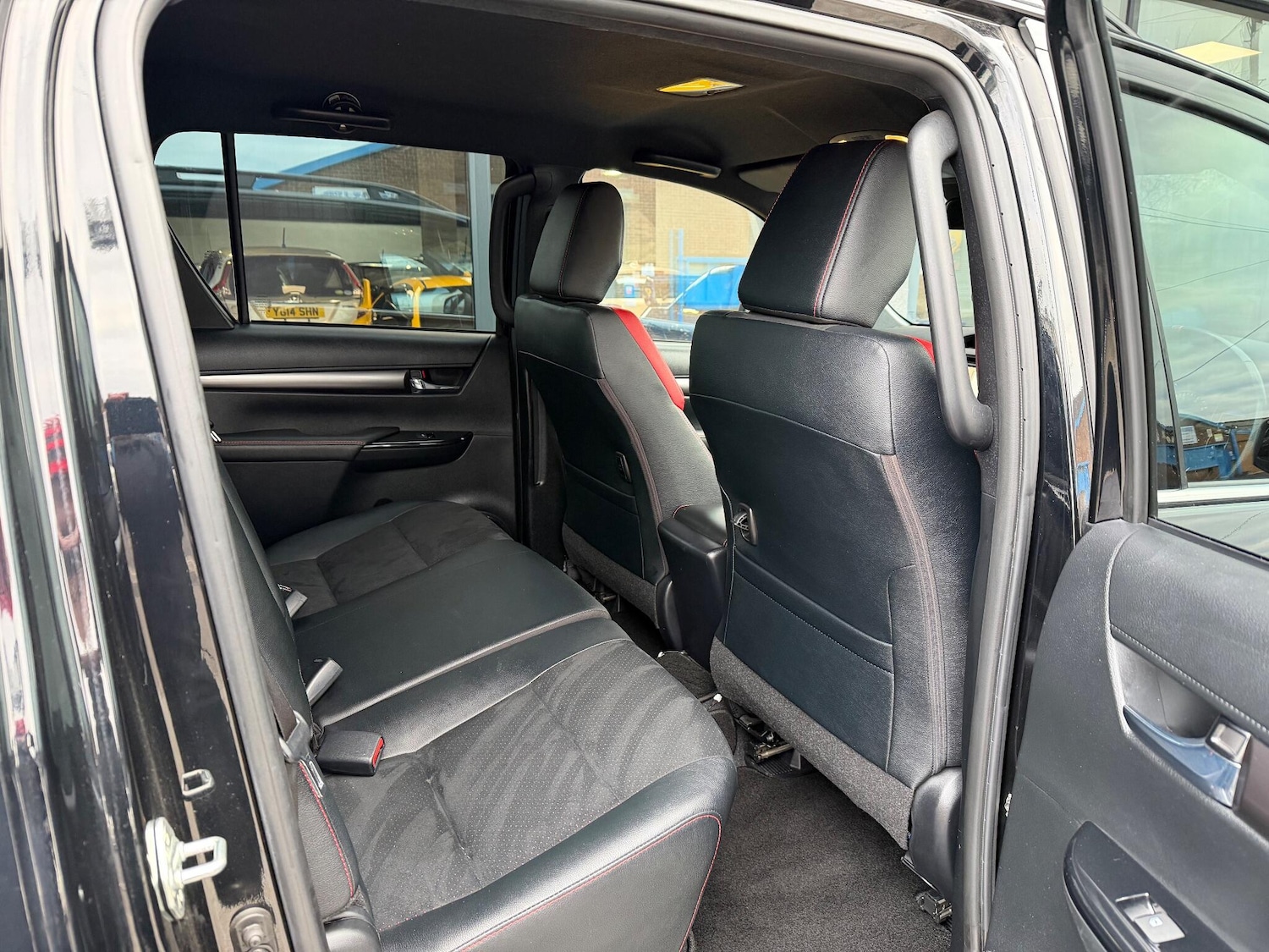 Used Toyota Hilux for sale - 77854060: Photo 43