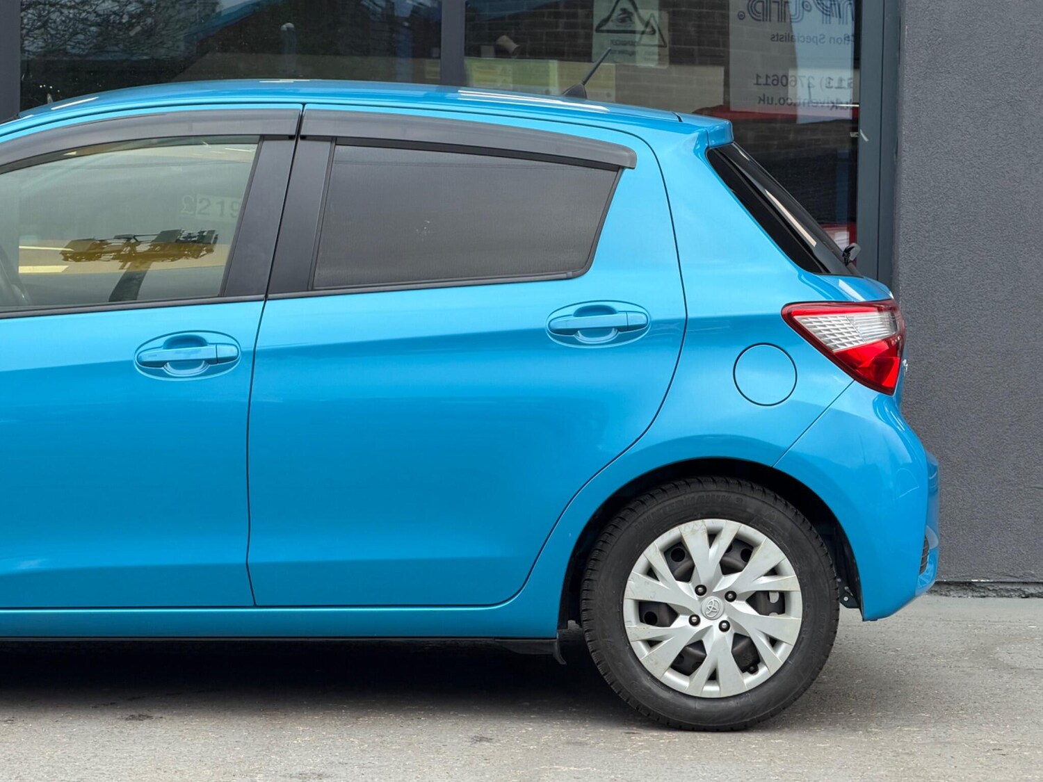 Used Toyota Yaris for sale - 78058352: Photo 12