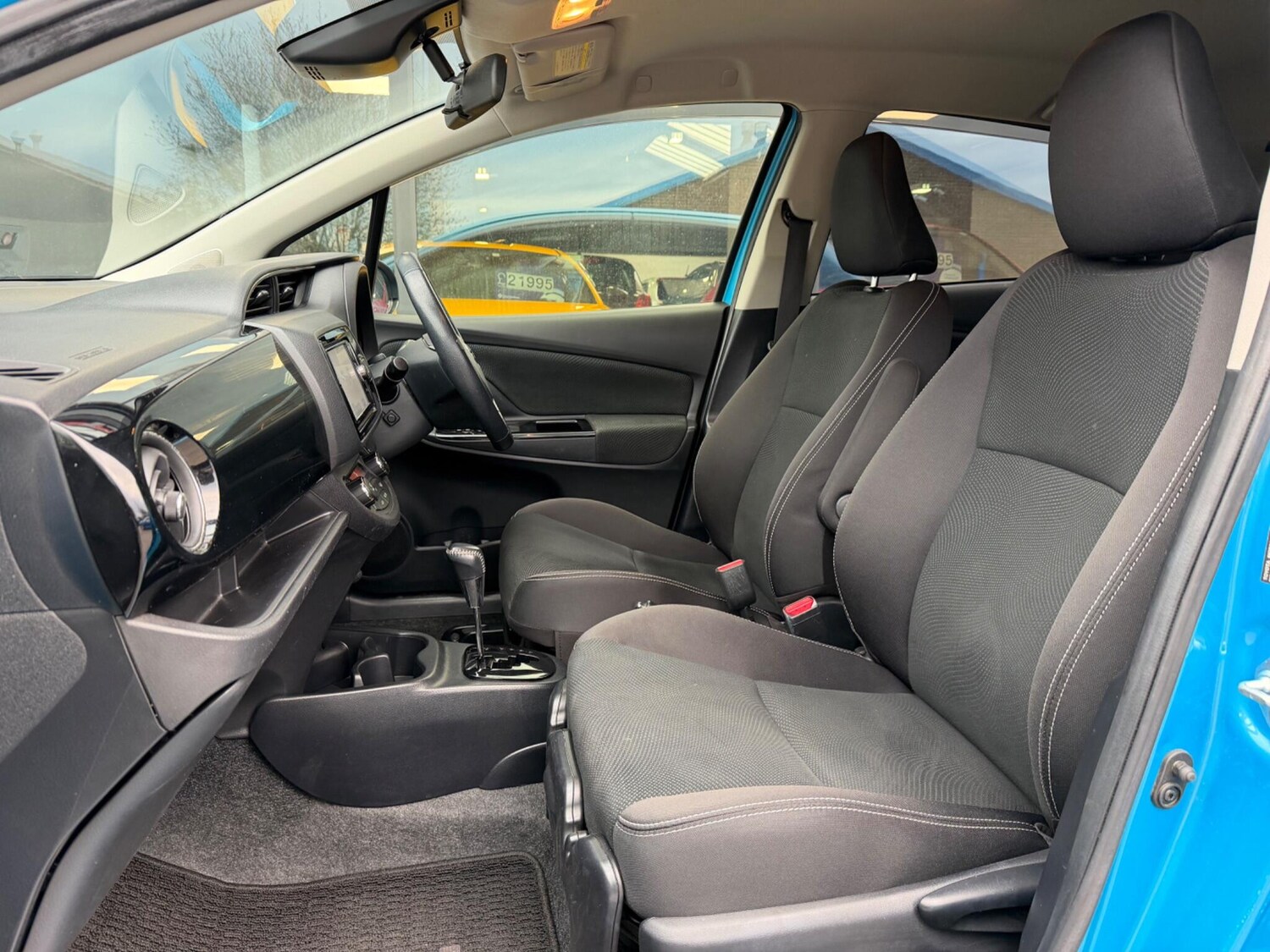 Used Toyota Yaris for sale - 78058352: Photo 14