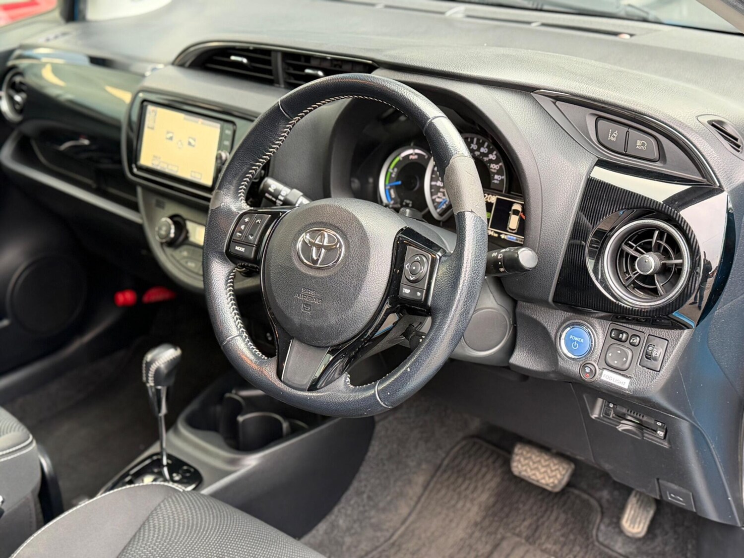 Used Toyota Yaris for sale - 78058352: Photo 19