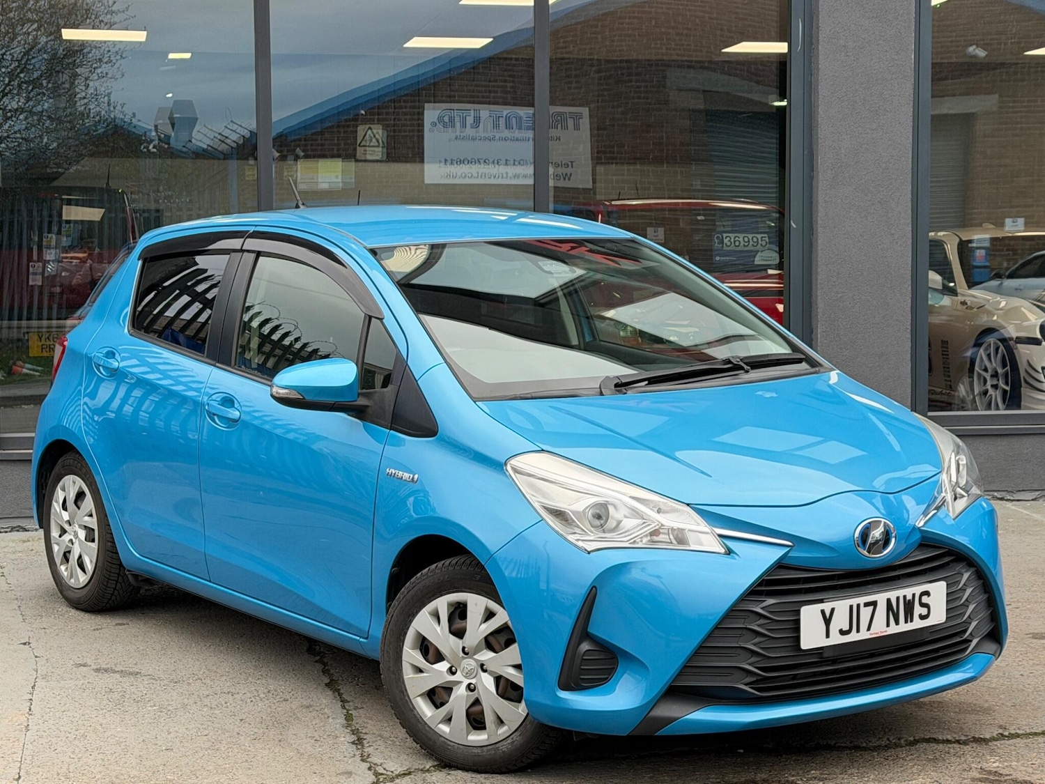 Used Toyota Yaris for sale - 78058352: Photo 2