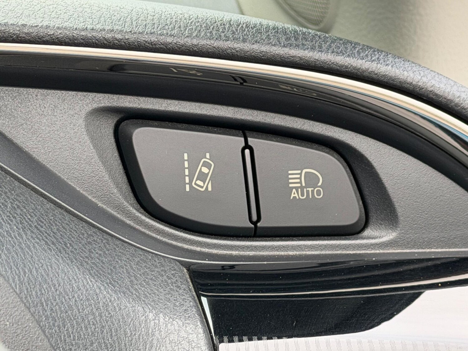 Used Toyota Yaris for sale - 78058352: Photo 31