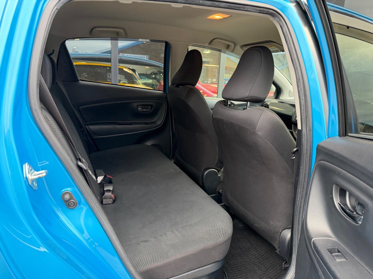 Used Toyota Yaris for sale - 78058352: Photo 32