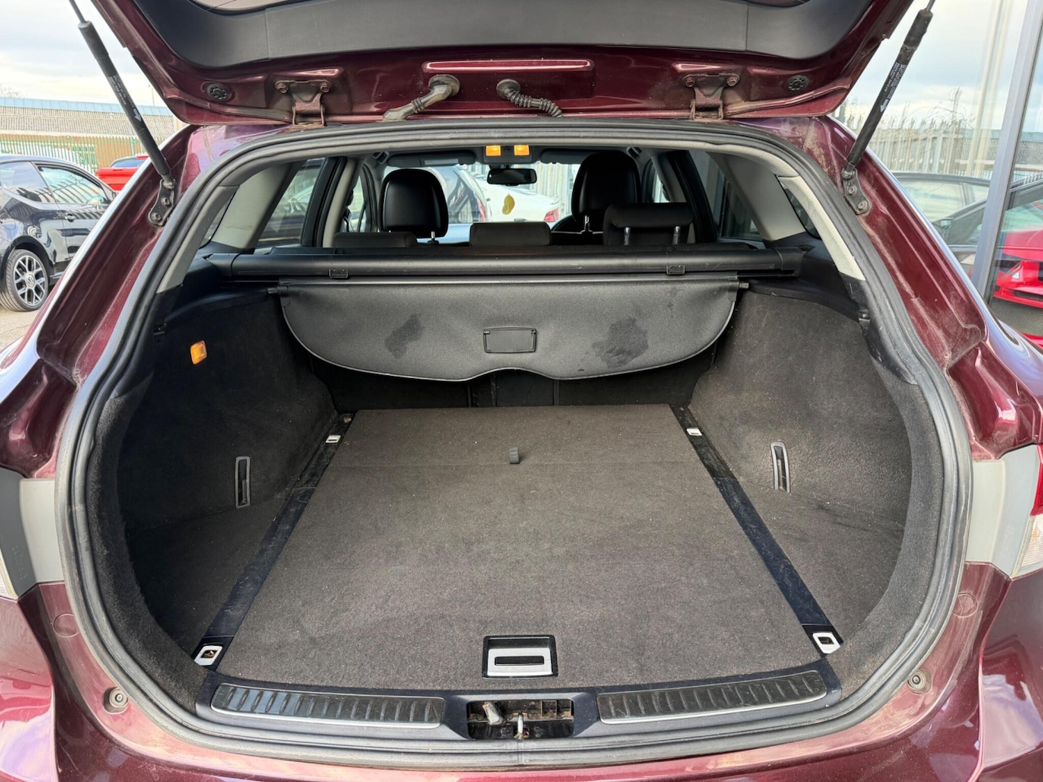 Used Toyota Avensis 2012 for sale - 77670406: Photo 33