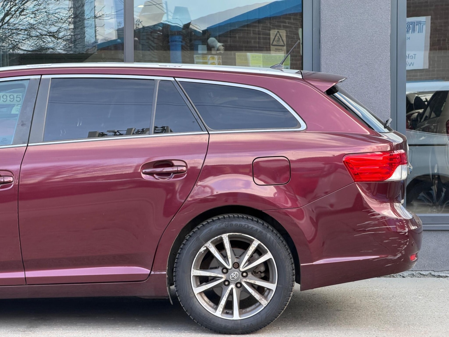 Used Toyota Avensis 2012 for sale - 77670406: Photo 6