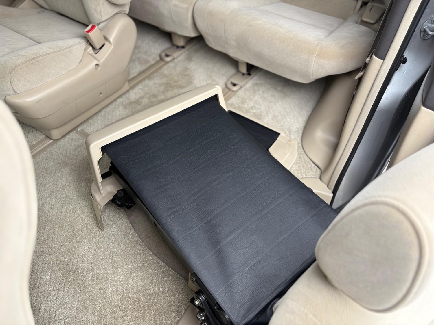 Used Toyota Alphard 2025 for sale - 78048230: Photo 19