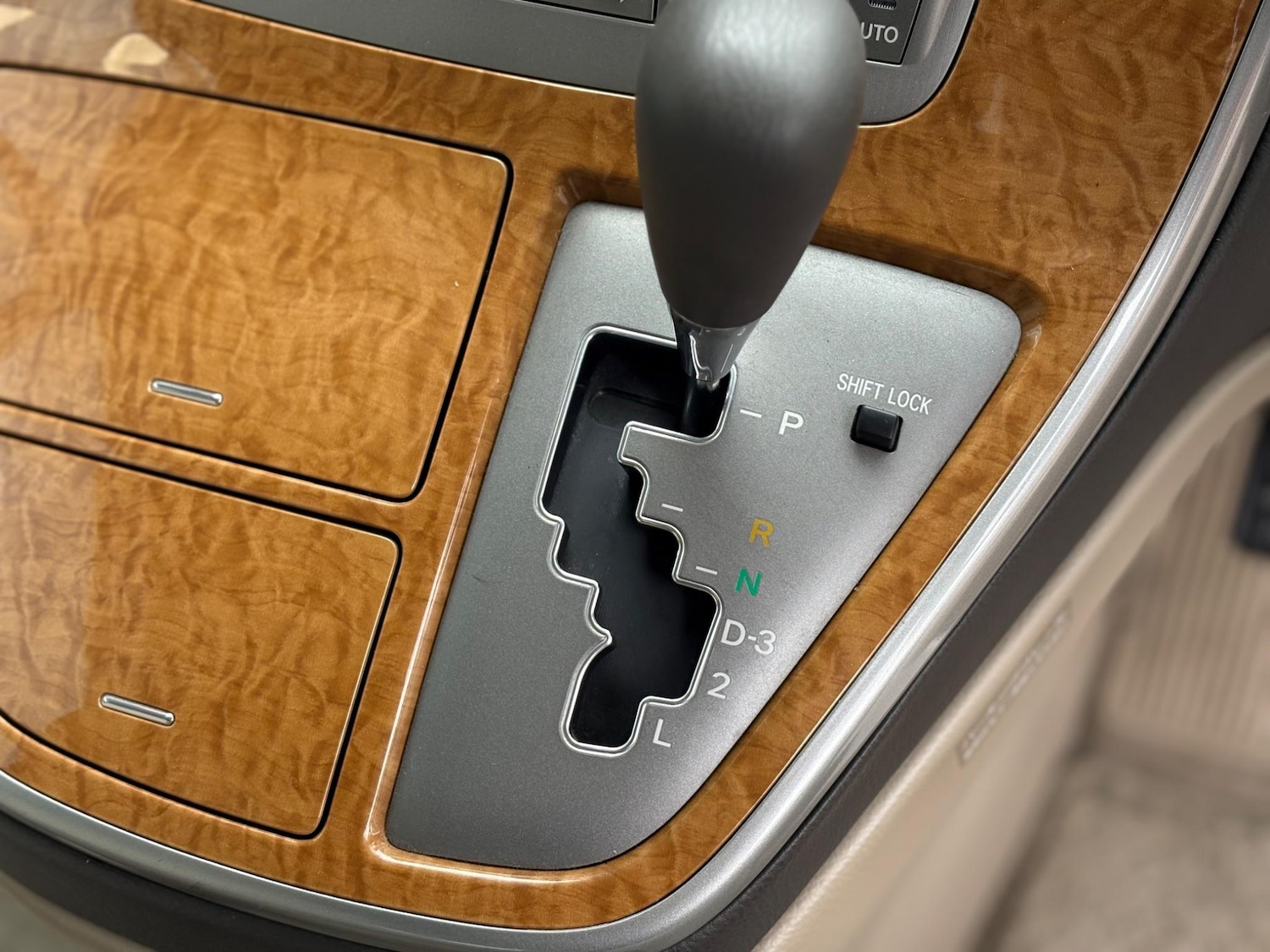 Used Toyota Alphard 2025 for sale - 78048230: Photo 35