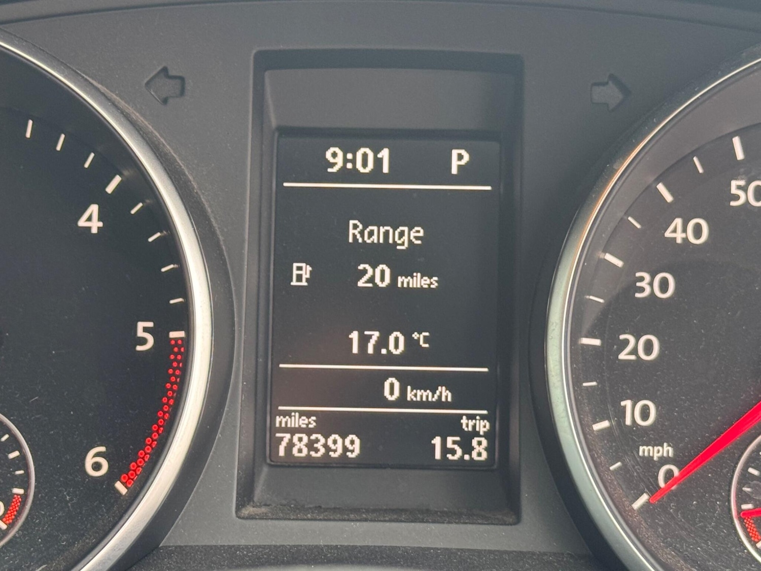 Used Volkswagen Golf 2010 for sale - 77229435: Photo 20