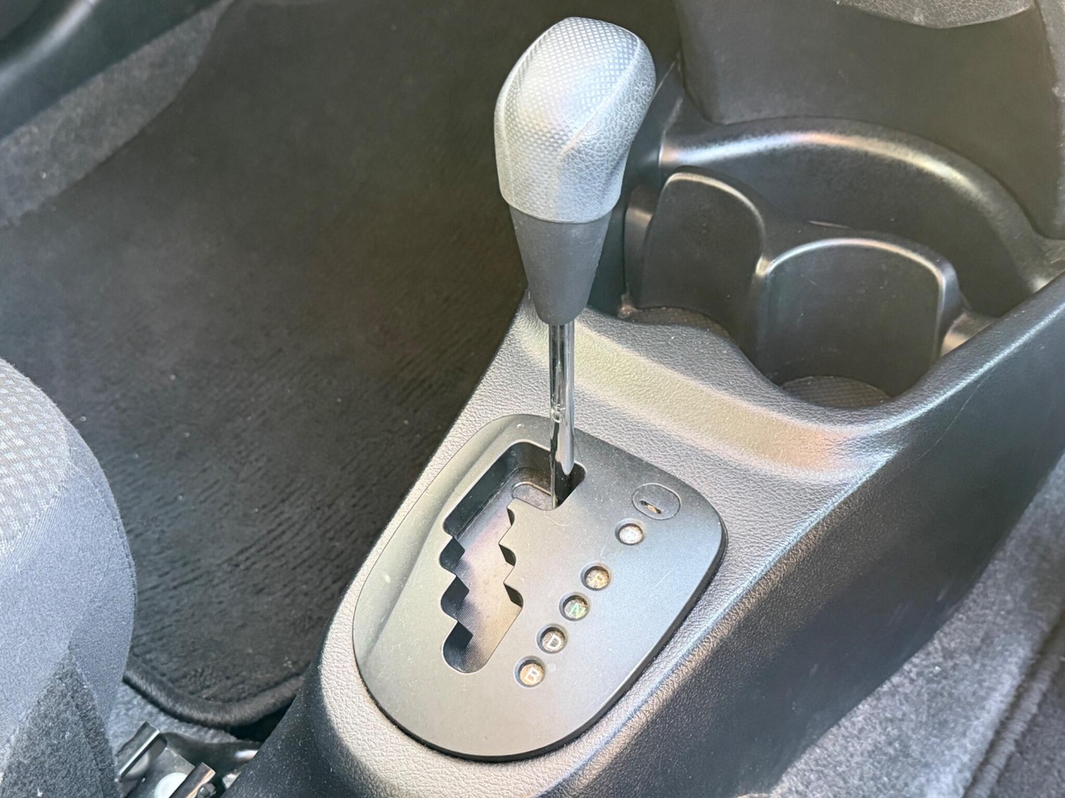 Used Toyota Yaris for sale - 77793592: Photo 21