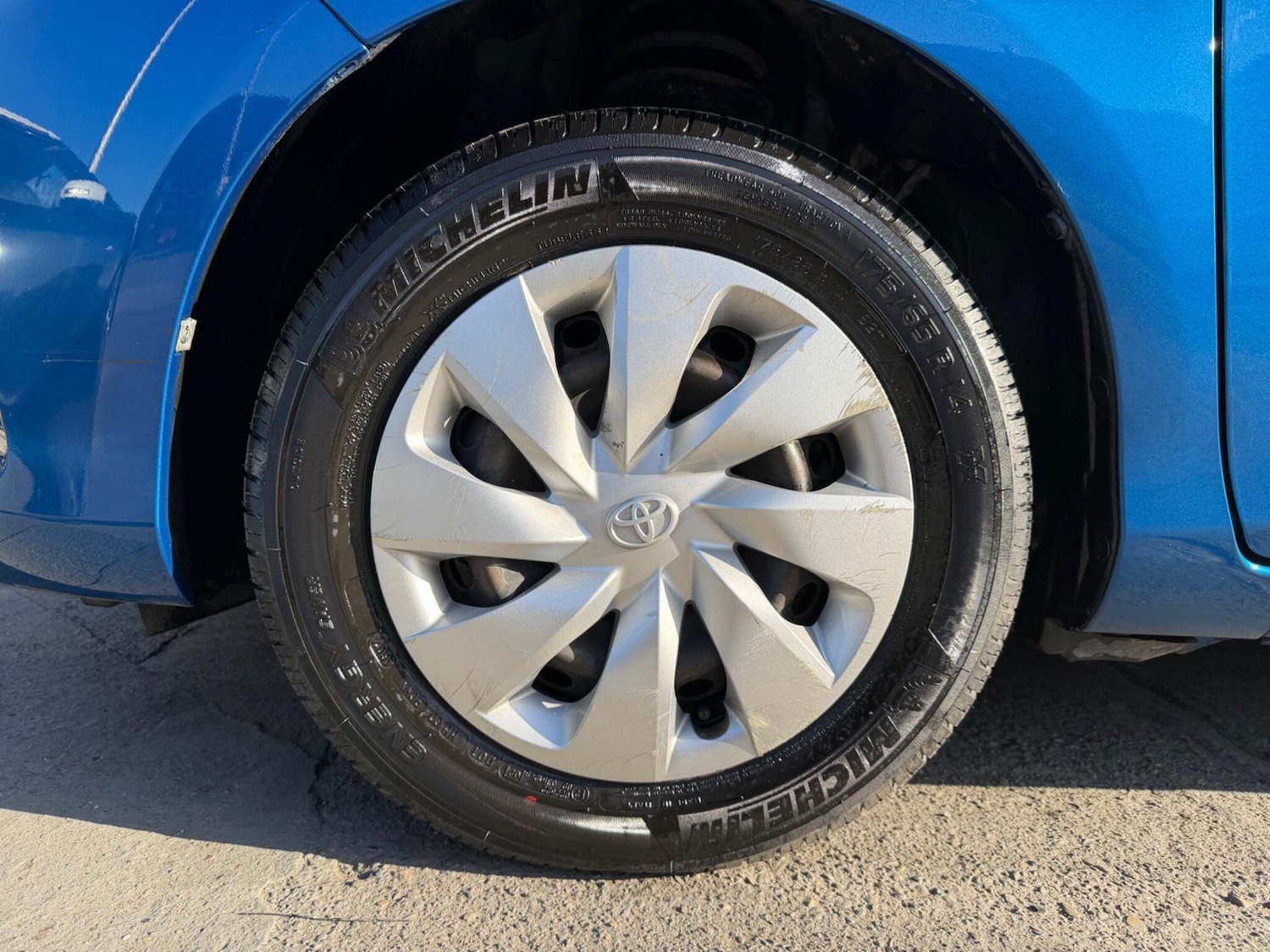 Used Toyota Yaris for sale - 77793592: Photo 34