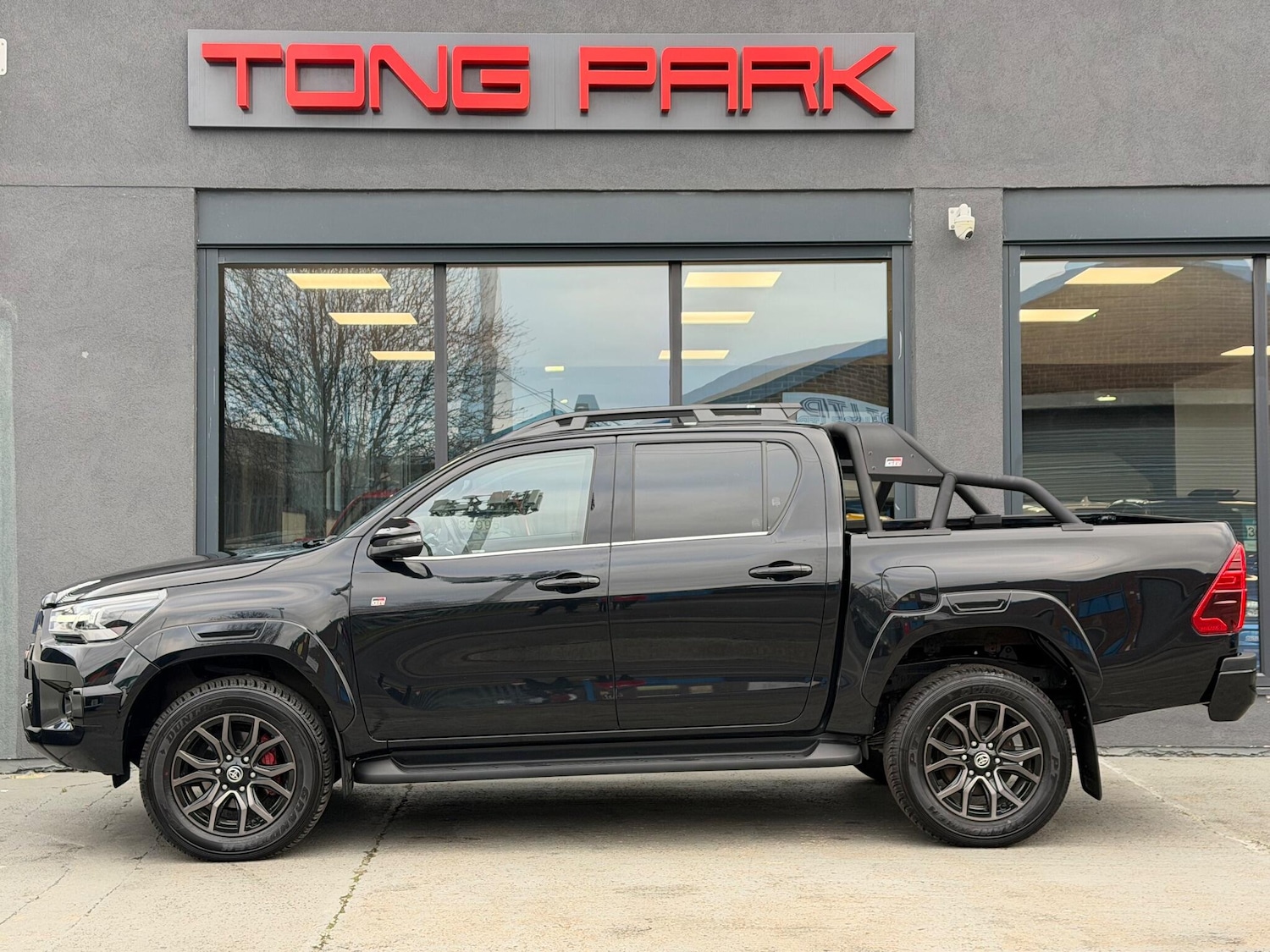 Used Toyota Hilux for sale - 77330543: Photo 11